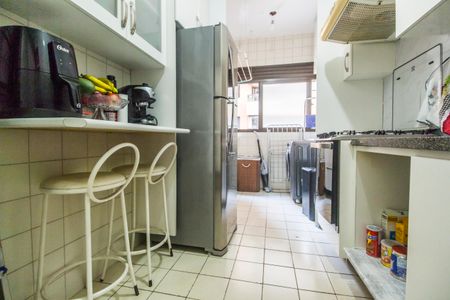 Apartamento à venda com 75m², 2 quartos e 2 vagasCozinha