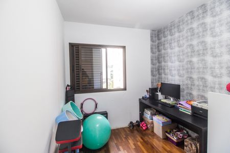 Apartamento à venda com 75m², 2 quartos e 2 vagasQuarto 3