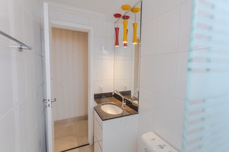 Apartamento à venda com 180m², 3 quartos e 2 vagasBanheiro Social