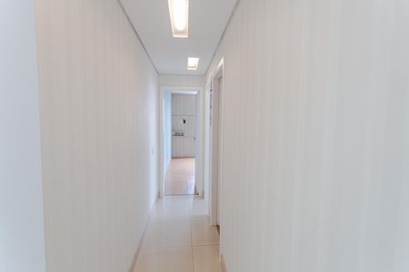 Apartamento à venda com 180m², 3 quartos e 2 vagasCorredor