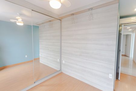 Apartamento à venda com 180m², 3 quartos e 2 vagasSuíte