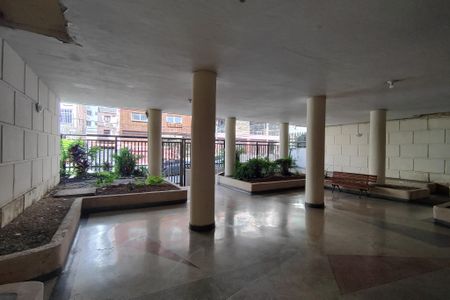 Apartamento à venda com 85m², 2 quartos e sem vagaÁrea comum