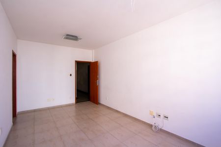 Apartamento à venda com 85m², 2 quartos e sem vagaSala