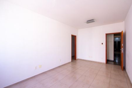 Apartamento à venda com 85m², 2 quartos e sem vagaSala