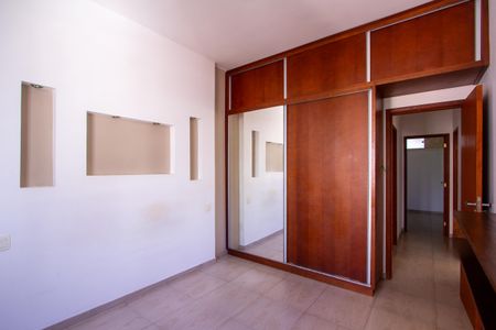 Apartamento à venda com 85m², 2 quartos e sem vagaQuarto 1