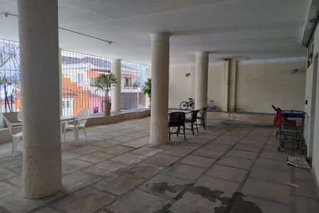 Apartamento à venda com 85m², 2 quartos e sem vagaÁrea comum