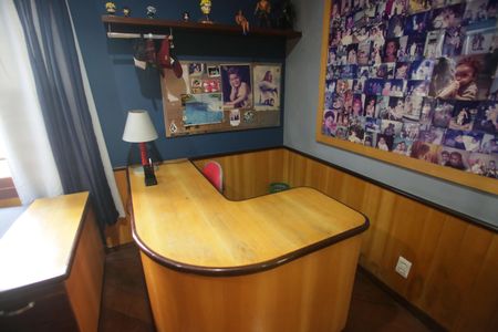 Casa de condomínio à venda com 320m², 6 quartos e 2 vagasQuarto 3