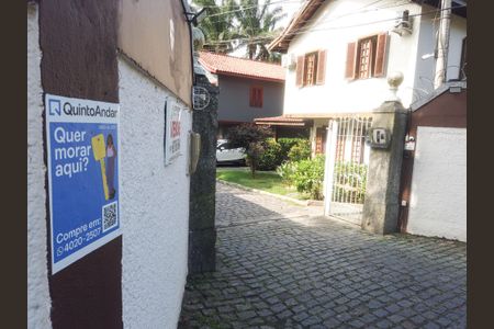 Casa de condomínio à venda com 320m², 6 quartos e 2 vagasPlaquinha