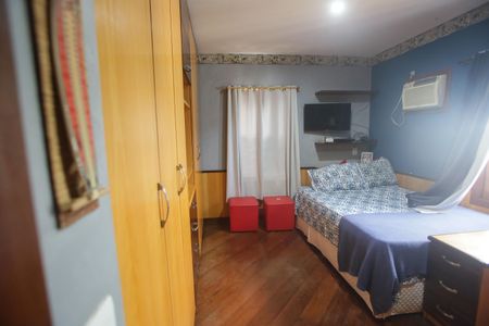 Casa de condomínio à venda com 320m², 6 quartos e 2 vagasQuarto 3