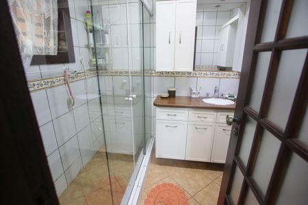 Casa de condomínio à venda com 320m², 6 quartos e 2 vagasBanheiro da Suíte