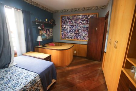 Casa de condomínio à venda com 320m², 6 quartos e 2 vagasQuarto 3