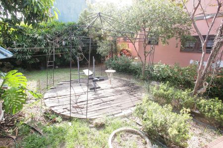 Casa de condomínio à venda com 320m², 6 quartos e 2 vagasPomar