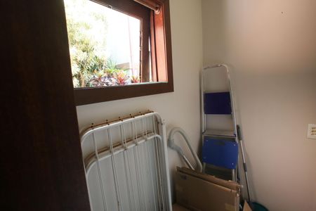 Casa de condomínio à venda com 320m², 6 quartos e 2 vagasDespensa