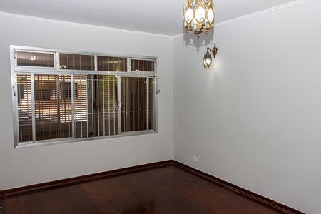 Casa à venda com 132m², 3 quartos e 2 vagas Casa à venda com 132m², 3 quartos e 2 vagasSala
