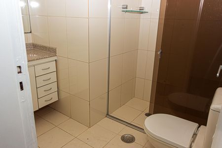 Casa à venda com 132m², 3 quartos e 2 vagas Casa à venda com 132m², 3 quartos e 2 vagasBanheiro da Suíte