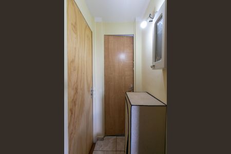 Apartamento à venda com 42m², 2 quartos e 1 vaga Apartamento à venda com 42m², 2 quartos e 1 vagaHall do Quarto