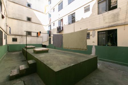 Apartamento à venda com 42m², 2 quartos e 1 vaga Apartamento à venda com 42m², 2 quartos e 1 vagaÁrea comum
