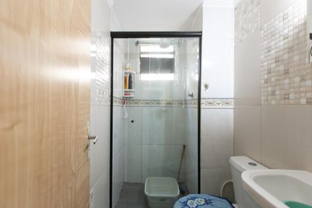Apartamento à venda com 42m², 2 quartos e 1 vaga Apartamento à venda com 42m², 2 quartos e 1 vagaBanheiro