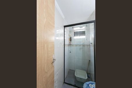 Apartamento à venda com 42m², 2 quartos e 1 vaga Apartamento à venda com 42m², 2 quartos e 1 vagaBanheiro