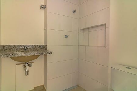 Studio à venda com 25m², 1 quarto e sem vaga Studio à venda com 25m², 1 quarto e sem vagaBanheiro