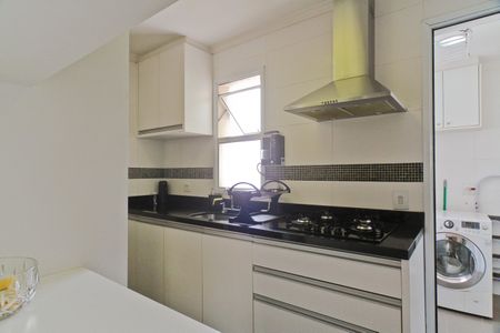 Apartamento à venda com 87m², 3 quartos e 2 vagasCozinha