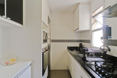 Apartamento à venda com 87m², 3 quartos e 2 vagasCozinha