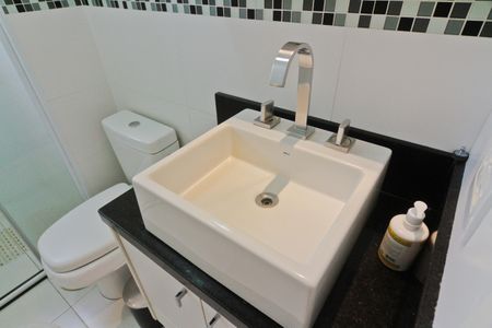 Apartamento à venda com 87m², 3 quartos e 2 vagasBanheiro da Suíte