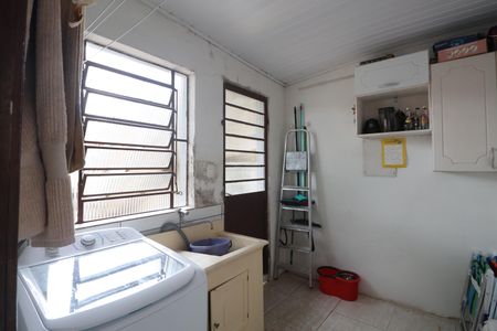 Casa à venda com 182m², 5 quartos e 3 vagasÁrea de Serviço