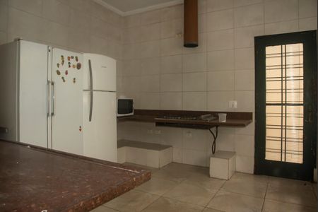 Casa à venda com 660m², 3 quartos e 3 vagasCozinha