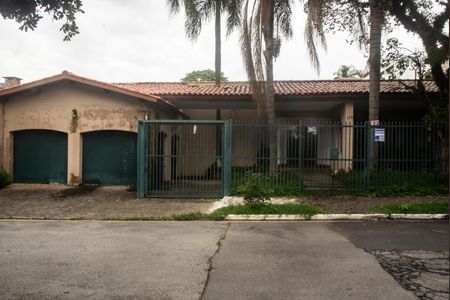 Casa à venda com 660m², 3 quartos e 3 vagasFachada