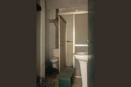 Casa à venda com 660m², 3 quartos e 3 vagasBanheiro da Piscina