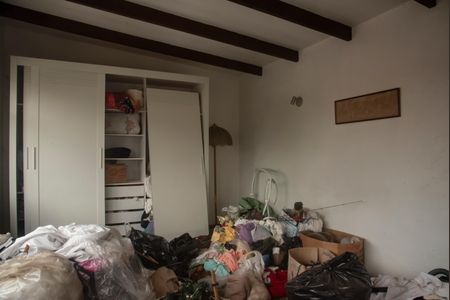 Casa à venda com 660m², 3 quartos e 3 vagasEdícula - Suíte