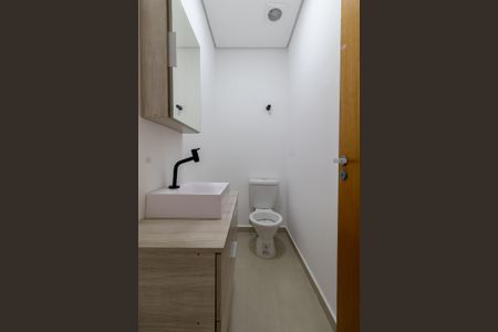 Casa à venda com 103m², 3 quartos e 2 vagasLavabo