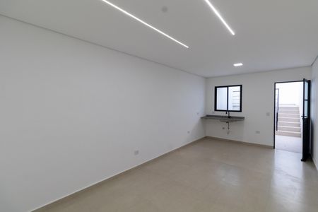 Casa à venda com 103m², 3 quartos e 2 vagasCozinha