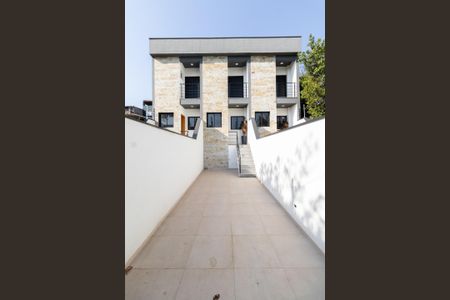 Casa à venda com 103m², 3 quartos e 2 vagasGaragem