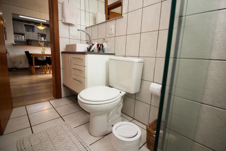 Apartamento para alugar com 88m², 2 quartos e 1 vaga Apartamento para alugar com 88m², 2 quartos e 1 vagaBanheiro