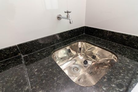 Apartamento à venda com 37m², 2 quartos e 1 vagaÁrea de Serviço