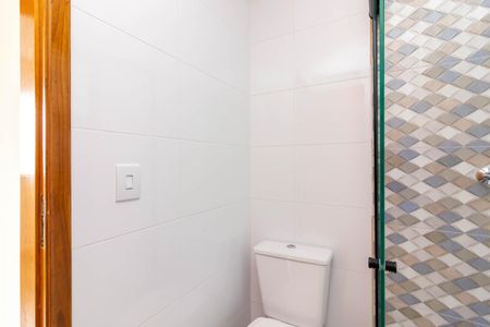 Apartamento à venda com 37m², 2 quartos e 1 vaga Apartamento à venda com 37m², 2 quartos e 1 vagaBanheiro