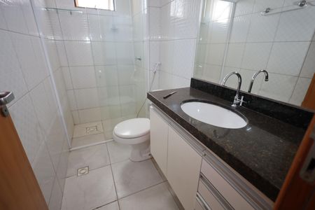 Apartamento para alugar com 78m², 2 quartos e 1 vagaBanheiro Social