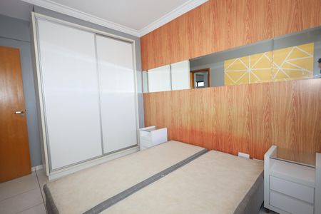 Apartamento para alugar com 78m², 2 quartos e 1 vagaSuíte