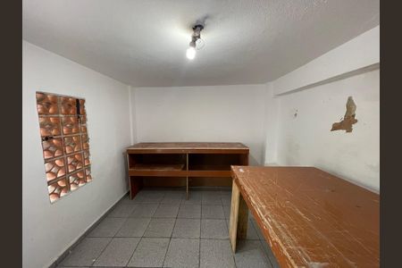 Casa à venda com 87m², 4 quartos e 2 vagas Casa à venda com 87m², 4 quartos e 2 vagasQuarto 2