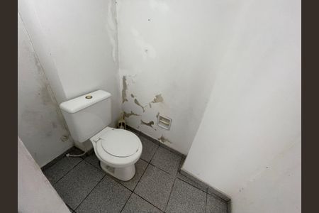 Casa à venda com 87m², 4 quartos e 2 vagas Casa à venda com 87m², 4 quartos e 2 vagasLavabo