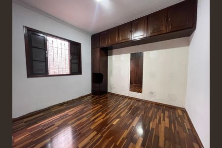 Casa à venda com 87m², 4 quartos e 2 vagas Casa à venda com 87m², 4 quartos e 2 vagasQuarto 4