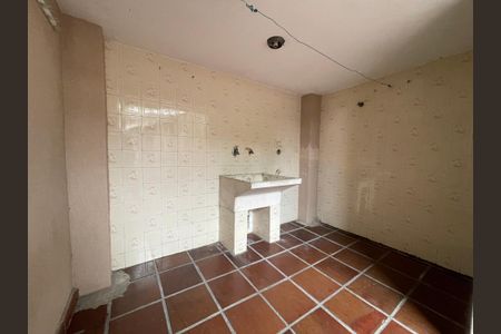 Casa à venda com 87m², 4 quartos e 2 vagas Casa à venda com 87m², 4 quartos e 2 vagasÁrea de Serviço