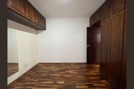 Casa à venda com 87m², 4 quartos e 2 vagas Casa à venda com 87m², 4 quartos e 2 vagasQuarto 4