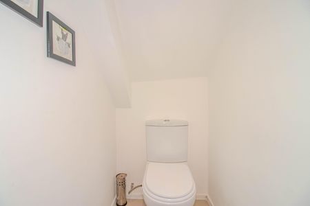 Casa à venda com 174m², 3 quartos e 2 vagasLavabo da Sala