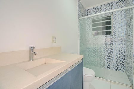 Casa à venda com 174m², 3 quartos e 2 vagasBanheiro Social