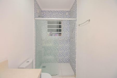 Casa à venda com 174m², 3 quartos e 2 vagasBanheiro Social