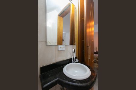 Casa para alugar com 100m², 2 quartos e 1 vagaLavabo