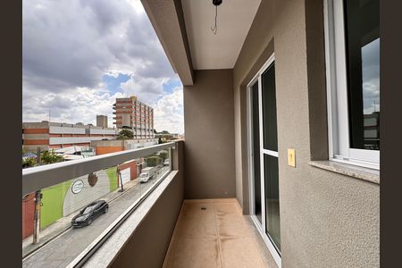 Apartamento para alugar com 108m², 2 quartos e 1 vagaSacada
